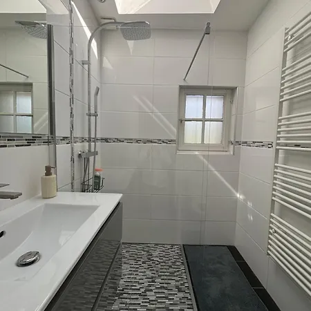Maison Au Calme Quartier Lancrel Apartment